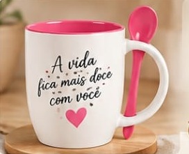 Caneca Colorida com Colher